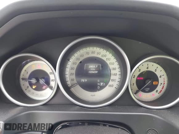 ✅ 2016 Mercedes-Benz E 400 • VIN: WDDHF6HBXGB251591 • Lot: 43274726. Listed on IAAI with 105,459 mi. Free auction sales archive from the USA and detailed vehicle history report at DreamBid. Image 7.