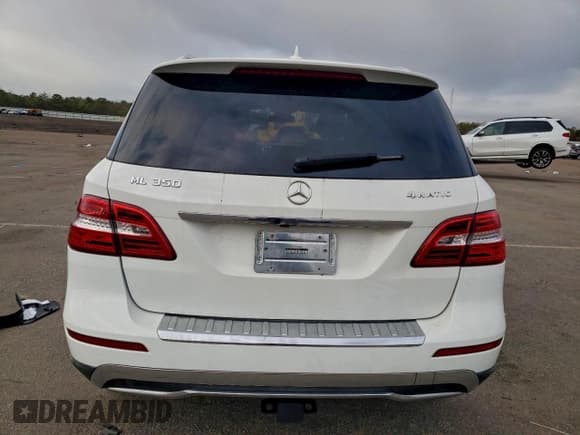 ✅ 2015 Mercedes-Benz M 350 • VIN: 4JGDA5HB2FA500239 • Lot: 94500405. Listed on Copart with 119,501 mi. Free auction sales archive from the USA and detailed vehicle history report at DreamBid. Image 6.