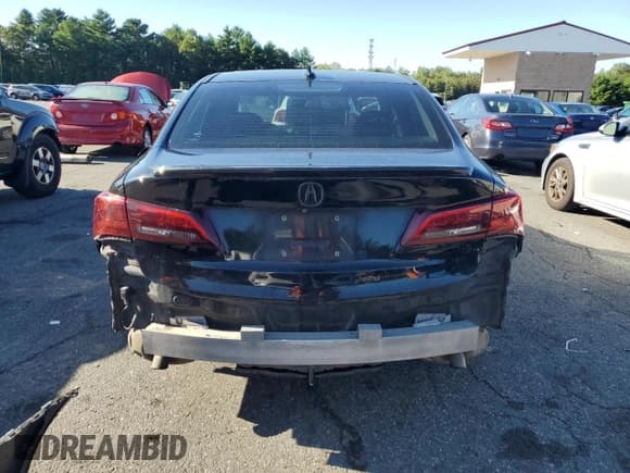 ✅ 2015 Acura TLX V6 • VIN: 19UUB2F30FA016552 • Lot: 70463955. Wystawiony na Copart z przebiegiem 132 918 mil. Bezpłatny archiwum sprzedaży aukcyjnych z USA i szczegółowy raport historii pojazdu na DreamBid. Zdjęcie 6.
