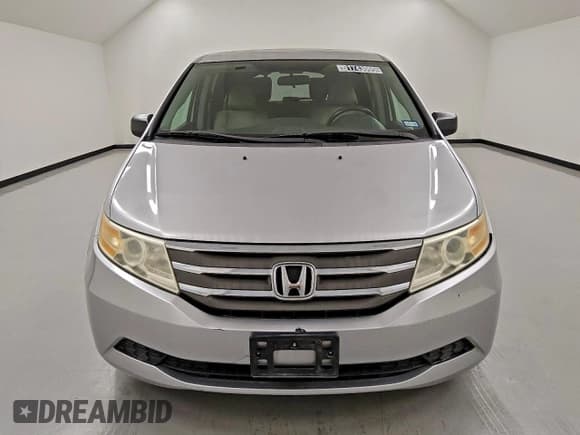 ✅ 2011 Honda Odyssey LX • VIN: 5FNRL5H25BB010240 • Лот: 91743005. Опубликован ранее на Copart с пробегом 132 107 миль. Бесплатный доступ к архиву аукционных продаж из США и подробный отчёт об истории автомобиля на DreamBid. Изображение 5.