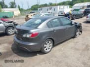✅ 2010 Mazda 3 i Touring • VIN: JM1BL1SG9A1290363 • Lot: 42977940. Listed on IAAI with 140,790 mi. Free auction sales archive from the USA and detailed vehicle history report at DreamBid. Image 4.