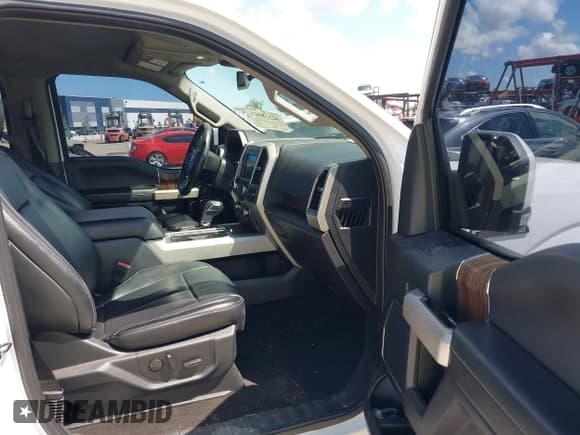 ✅ 2019 Ford F-150 XL • VIN: 1FTEW1E56KFB46952 • Лот: 42578428. Опубликован ранее на IAAI с пробегом 83 914 миль. Бесплатный доступ к архиву аукционных продаж из США и подробный отчёт об истории автомобиля на DreamBid. Изображение 5.