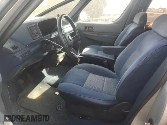 ✅ 1998 Chevrolet Lumina Van • VIN: 1GNDU06LXNT149715 • Лот: 68398605. Опубликован ранее на Copart с пробегом 112 421 миль. Бесплатный доступ к архиву аукционных продаж из США и подробный отчёт об истории автомобиля на DreamBid. Изображение 7.