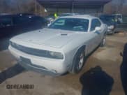 ✅ 2013 Dodge Challenger SXT • VIN: 2C3CDYAG2DH530794 • Lot: 41292007. Wystawiony na IAAI z przebiegiem 218 464 mil. Bezpłatny archiwum sprzedaży aukcyjnych z USA i szczegółowy raport historii pojazdu na DreamBid. Zdjęcie 2.