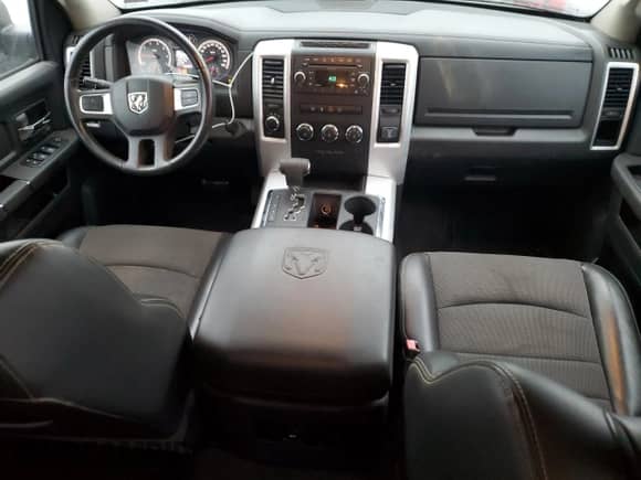 ✅ 2010 Dodge 1500 SLT • VIN: 1D7RV1CT1AS169623 • Лот: 84713584. Размещён на Copart с пробегом 145 445 миль миль. Получите бесплатный доступ к архиву аукционных продаж из США и посмотрите подробный отчёт об истории автомобиля на DreamBid. Изображение 8.