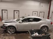 ✅ 2012 Dodge Avenger SXT Plus • VIN: 1C3CDZEG3CN143077 • Лот: 41381314. Опубликован ранее на IAAI с пробегом 140 441 миль. Бесплатный доступ к архиву аукционных продаж из США и подробный отчёт об истории автомобиля на DreamBid. Изображение 14.