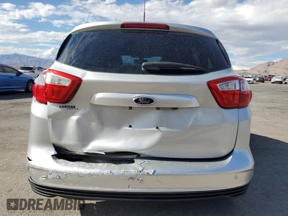 ✅ 2015 Ford C-Max SEL • VIN: 1FADP5BU4FL120164 • Lot: 81626855. Wystawiony na Copart z przebiegiem 54 061 mil. Bezpłatny archiwum sprzedaży aukcyjnych z USA i szczegółowy raport historii pojazdu na DreamBid. Zdjęcie 6.