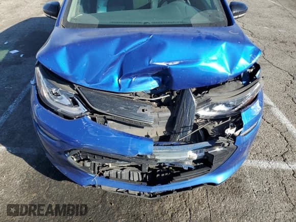 ✅ 2020 Chevrolet Bolt EV LT • VIN: 1G1FY6S04L4133398 • Lot: 88779135. Wystawiony na Copart z przebiegiem Nie podano. Bezpłatny archiwum sprzedaży aukcyjnych z USA i szczegółowy raport historii pojazdu na DreamBid. Zdjęcie 12.