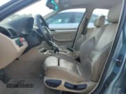 ✅ 2002 BMW 3 Series 325i • VIN: WBAET374X2NH01058 • Lot: 68472105. Listed on Copart with 239,294 mi. Free auction sales archive from the USA and detailed vehicle history report at DreamBid. Image 7.