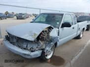 ✅ 2002 Chevrolet S-10 LS • VIN: 1GCCS19WX28104567 • Лот: 41313360. Опубликован ранее на IAAI с пробегом 133 400 миль. Бесплатный доступ к архиву аукционных продаж из США и подробный отчёт об истории автомобиля на DreamBid. Изображение 17.