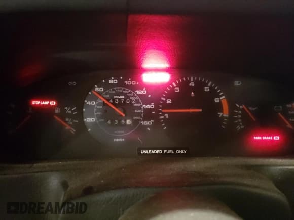 ✅ 1983 Porsche 928 • VIN: WP0JB0929DS860721 • Lot: 85290544. Listed on Copart with 143,702 mi. Free auction sales archive from the USA and detailed vehicle history report at DreamBid. Image 9.