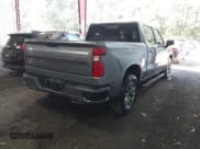 ✅ 2021 Chevrolet Silverado 1500 RST • VIN: 1GCUYEET2MZ127988 • Lot: 43469765. Wystawiony na IAAI z przebiegiem 58 960 mil. Bezpłatny archiwum sprzedaży aukcyjnych z USA i szczegółowy raport historii pojazdu na DreamBid. Zdjęcie 4.