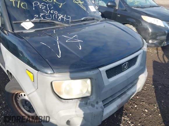 ✅ 2003 Honda Element DX • VIN: 5J6YH28273L008865 • Лот: 43786668. Опубликован ранее на IAAI с пробегом Не указан. Бесплатный доступ к архиву аукционных продаж из США и подробный отчёт об истории автомобиля на DreamBid. Изображение 6.