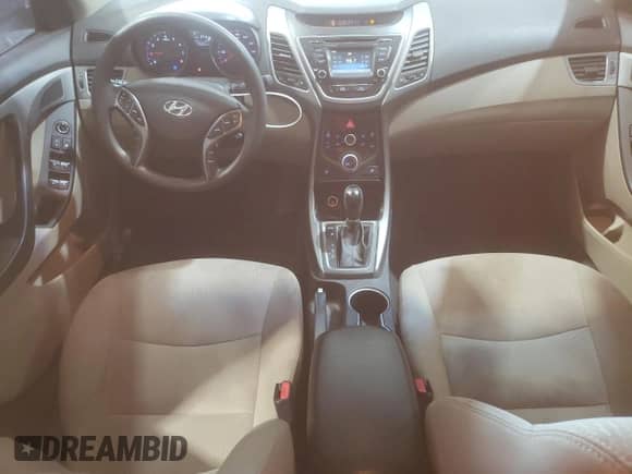 2014 Hyundai Elantra SE с VIN 5NPDH4AE7EH462092, выставлен на аукционе Copart как лот 85296125 с пробегом 175 031 миль миль и Списание • Salvage title. История ставок и продаж доступна на DreamBid. Изображение 8.
