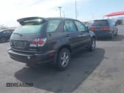 ✅ 2002 Lexus RX 300 • VIN: JTJGF10U420138288 • Lot: 42360614. Listed on IAAI with 136,583 mi. Free auction sales archive from the USA and detailed vehicle history report at DreamBid. Image 4.