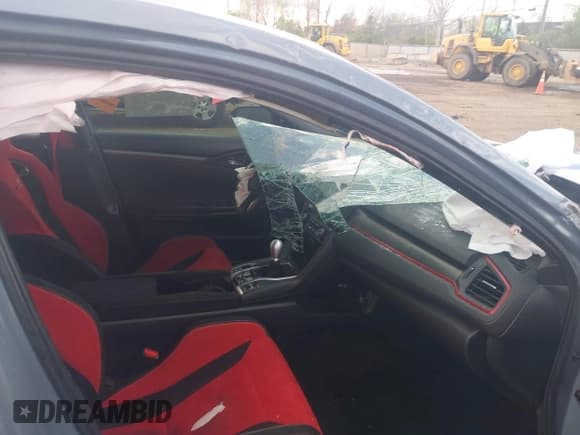 ✅ 2021 Honda Civic Type R Touring • VIN: SHHFK8G72MU205864 • Lot: 42085977. Listed on IAAI with 52,784 mi. Free auction sales archive from the USA and detailed vehicle history report at DreamBid. Image 5.