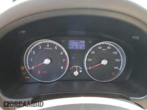 ✅ 2011 Hyundai Accent GLS • VIN: KMHCN4AC0BU543323 • Lot: 68493725. Listed on Copart with 167,916 mi. Free auction sales archive from the USA and detailed vehicle history report at DreamBid. Image 9.