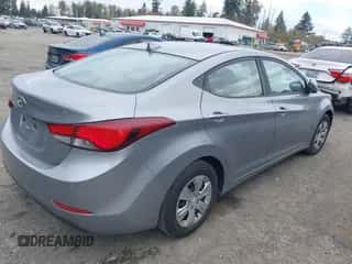 2016 Hyundai Elantra SE z VIN 5NPDH4AE9GH702276, wystawiony jako IAAI lot #43502110 z przebiegiem Nie podano mil oraz . Historia ofert i sprzedaży dostępna na DreamBid. Obrazek 4.
