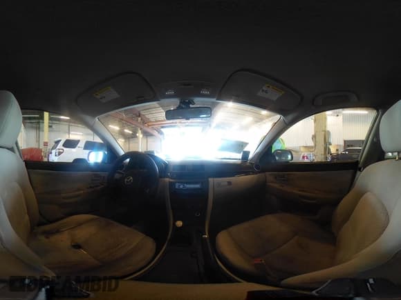 ✅ 2004 Mazda 3 i • VIN: JM1BK12F341195439 • Лот: 42724660. Опубликован ранее на IAAI с пробегом 231 459 миль. Бесплатный доступ к архиву аукционных продаж из США и подробный отчёт об истории автомобиля на DreamBid. Изображение 19.