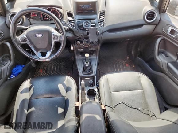 ✅ 2015 Ford Fiesta ST • VIN: 3FADP4GX8FM117991 • Лот: 85843535. Опубликован ранее на Copart с пробегом 145 681 миль. Бесплатный доступ к архиву аукционных продаж из США и подробный отчёт об истории автомобиля на DreamBid. Изображение 8.