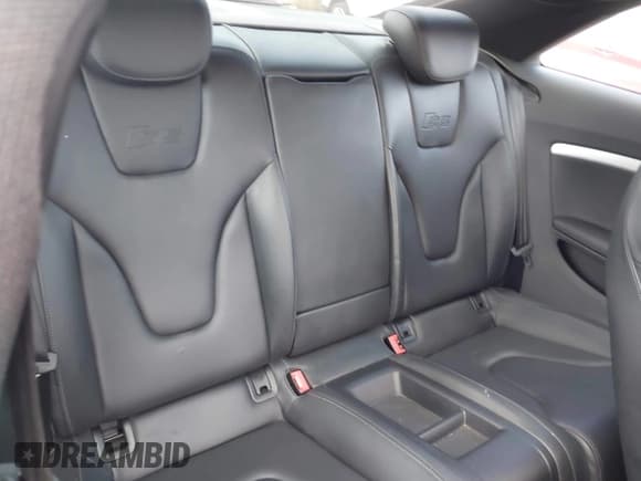 ✅ 2010 Audi S5 Prestige • VIN: WAUVVAFR3AA034462 • Лот: 43654705. Опубликован ранее на IAAI с пробегом 177 295 миль. Бесплатный доступ к архиву аукционных продаж из США и подробный отчёт об истории автомобиля на DreamBid. Изображение 8.