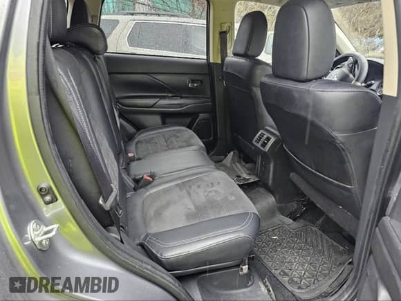 2019 Mitsubishi Outlander ES с VIN JA4AZ3A39KZ044527, выставлен на аукционе IAAI как лот 41815321 с пробегом 61 846 миль миль и . История ставок и продаж доступна на DreamBid. Изображение 8.