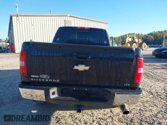 ✅ 2011 Chevrolet Silverado 1500 LTZ • VIN: 1GCVKTE29BZ160565 • Лот: 43485072. Опубликован ранее на IAAI с пробегом 228 982 миль. Бесплатный доступ к архиву аукционных продаж из США и подробный отчёт об истории автомобиля на DreamBid. Изображение 16.