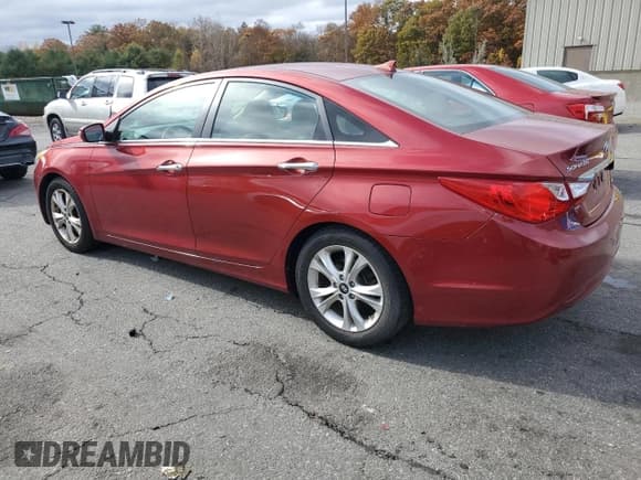 ✅ 2013 Hyundai Sonata Limited • VIN: 5NPEC4AC9DH671656 • Lot: 90263025. Listed on Copart with 85,159 mi. Free auction sales archive from the USA and detailed vehicle history report at DreamBid. Image 2.