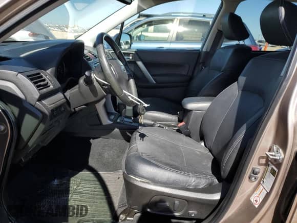 2015 Subaru Forester Limited с VIN JF2SJAHC1FH438631, выставлен на аукционе Copart как лот 85111505 с пробегом 66 146 миль миль и Списание • Salvage title. История ставок и продаж доступна на DreamBid. Изображение 7.