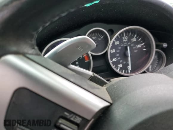 ✅ 2012 Mazda MX-5 Miata Grand Touring • VIN: JM1NC2NF8C0219704 • Лот: 84722534. Опубликован ранее на Copart с пробегом Не указан. Бесплатный доступ к архиву аукционных продаж из США и подробный отчёт об истории автомобиля на DreamBid. Изображение 9.