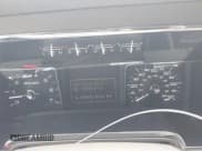 ✅ 2014 Lincoln Navigator • VIN: 5LMJJ3J51EEL01232 • Лот: 43712542. Опубликован ранее на IAAI с пробегом 195 299 миль. Бесплатный доступ к архиву аукционных продаж из США и подробный отчёт об истории автомобиля на DreamBid. Изображение 7.