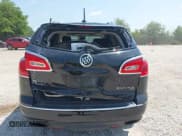 ✅ 2017 Buick Enclave Premium • VIN: 5GAKVCKD6HJ108304 • Lot: 42834661. Wystawiony na IAAI z przebiegiem 76 300 mil. Bezpłatny archiwum sprzedaży aukcyjnych z USA i szczegółowy raport historii pojazdu na DreamBid. Zdjęcie 6.