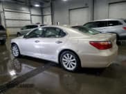 ✅ 2010 Lexus LS 460 • VIN: JTHCL5EF8A5005397 • Lot: 68542165. Wystawiony na Copart z przebiegiem 171 105 mil. Bezpłatny archiwum sprzedaży aukcyjnych z USA i szczegółowy raport historii pojazdu na DreamBid. Zdjęcie 2.