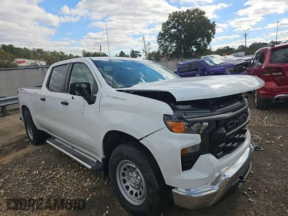 2023 Chevrolet Silverado 1500 Work Truck z VIN 1GCUDAED3PZ183973, wystawiony jako IAAI lot #43624318 z przebiegiem 66 196 mil mil oraz . Historia ofert i sprzedaży dostępna na DreamBid. Obrazek 20.