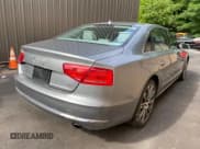 ✅ 2011 Audi A8 • VIN: WAURVAFD7BN018734 • Lot: 63735055. Wystawiony na Copart z przebiegiem 79 694 mil. Bezpłatny archiwum sprzedaży aukcyjnych z USA i szczegółowy raport historii pojazdu na DreamBid. Zdjęcie 4.