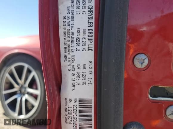 ✅ 2012 Dodge Challenger SRT-8 392 • VIN: 2C3CDYCJ7CH155511 • Lot: 86249734. Wystawiony na Copart z przebiegiem 140 382 mil. Bezpłatny archiwum sprzedaży aukcyjnych z USA i szczegółowy raport historii pojazdu na DreamBid. Zdjęcie 13.