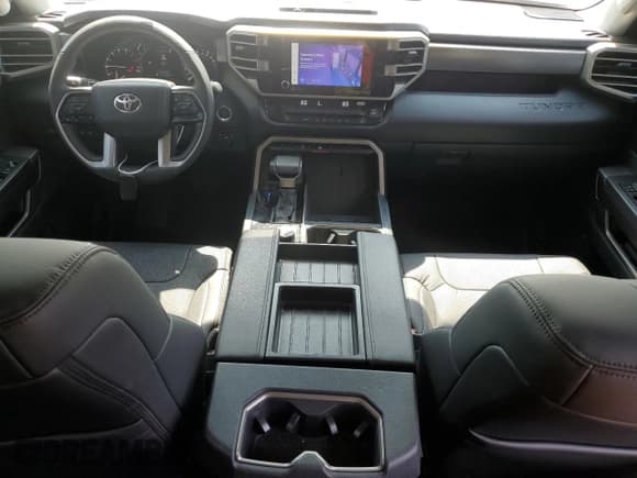 ✅ 2023 Toyota Tundra SR5 • VIN: 5TFLA5AAXPX028856 • Lot: 54181255. Wystawiony na Copart z przebiegiem 33 868 mil. Bezpłatny archiwum sprzedaży aukcyjnych z USA i szczegółowy raport historii pojazdu na DreamBid. Zdjęcie 8.