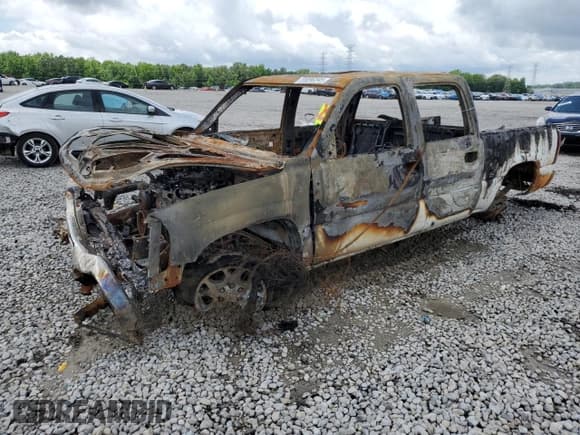 ✅ 2006 GMC Sierra 1500 SLE2 • VIN: 2GTEK13ZX61339264 • Lot: 55896245. Wystawiony na Copart z przebiegiem Nie podano. Bezpłatny archiwum sprzedaży aukcyjnych z USA i szczegółowy raport historii pojazdu na DreamBid. Zdjęcie 1.