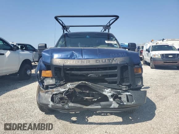 ✅ 2008 Ford F-250 • VIN: 1FDNF20558ED13020 • Лот: 48329705. Опубликован ранее на Copart с пробегом Не указан. Бесплатный доступ к архиву аукционных продаж из США и подробный отчёт об истории автомобиля на DreamBid. Изображение 5.