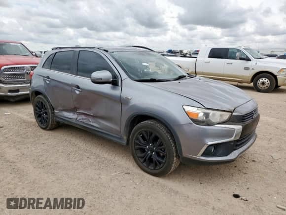 2017 Mitsubishi Outlander SEL с VIN JA4AP4AW0HZ048612, выставлен на аукционе Copart как лот 63004105 с пробегом 99 732 миль миль и Списание • Salvage title. История ставок и продаж доступна на DreamBid. Изображение 4.
