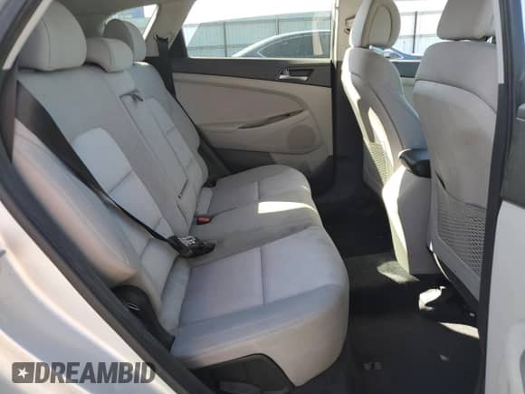 2016 Hyundai Tucson SE with VIN KM8J33A4XGU105738, listed as a Copart auction lot 85884105 with 111,458 mi miles and Salvage title. Bid and sale history available at DreamBid. Image 10.