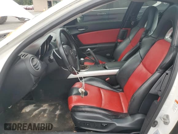 ✅ 2004 Mazda RX-8 • VIN: JM1FE173940111556 • Lot: 71960234. Wystawiony na Copart z przebiegiem 91 342 mil. Bezpłatny archiwum sprzedaży aukcyjnych z USA i szczegółowy raport historii pojazdu na DreamBid. Zdjęcie 7.