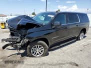 ✅ 2022 Chevrolet Suburban LT • VIN: 1GNSCCKD5NR111820 • Lot: 64240194. Wystawiony na Copart z przebiegiem Nie podano. Bezpłatny archiwum sprzedaży aukcyjnych z USA i szczegółowy raport historii pojazdu na DreamBid. Zdjęcie 1.