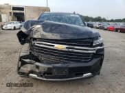 ✅ 2022 Chevrolet Suburban LT • VIN: 1GNSKCKD0NR358486 • Lot: 67746414. Wystawiony na Copart z przebiegiem 78 866 mil. Bezpłatny archiwum sprzedaży aukcyjnych z USA i szczegółowy raport historii pojazdu na DreamBid. Zdjęcie 5.