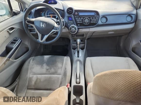 ✅ 2010 Honda Insight LX • VIN: JHMZE2H56AS043475 • Lot: 80628885. Wystawiony na Copart z przebiegiem 152 966 mil. Bezpłatny archiwum sprzedaży aukcyjnych z USA i szczegółowy raport historii pojazdu na DreamBid. Zdjęcie 8.