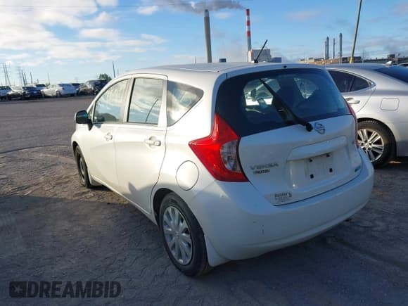 ✅ 2014 Nissan Note SV • VIN: 3N1CE2CP5EL390710 • Lot: 43519314. Wystawiony na IAAI z przebiegiem 99 173 mil. Bezpłatny archiwum sprzedaży aukcyjnych z USA i szczegółowy raport historii pojazdu na DreamBid. Zdjęcie 3.