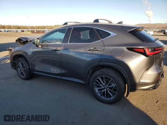 ✅ 2024 Lexus NX 350 Premium • VIN: 2T2GGCEZ1RC056739 • Лот: 84930254. Опубликован ранее на Copart с пробегом 22 096 миль. Бесплатный доступ к архиву аукционных продаж из США и подробный отчёт об истории автомобиля на DreamBid. Изображение 2.