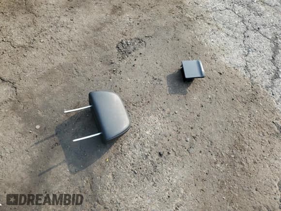 ✅ 2008 Subaru Outback Limited • VIN: 4S4BP62C987358288 • Lot: 60489815. Listed on Copart with 129,317 mi. Free auction sales archive from the USA and detailed vehicle history report at DreamBid. Image 12.