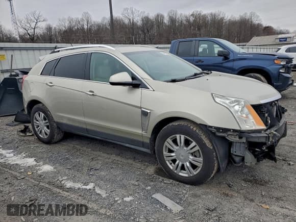 ✅ 2015 Cadillac SRX Luxury Collection • VIN: 3GYFNEE37FS639581 • Lot: 94923935. Listed on Copart with 56,330 mi. Free auction sales archive from the USA and detailed vehicle history report at DreamBid. Image 4.