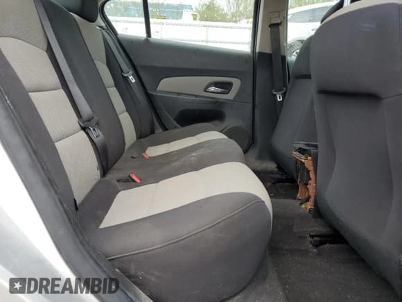 ✅ 2016 Chevrolet Cruze LS • VIN: 1G1PB5SH8G7200093 • Lot: 55232325. Listed on Copart with 133,495 mi. Free auction sales archive from the USA and detailed vehicle history report at DreamBid. Image 10.